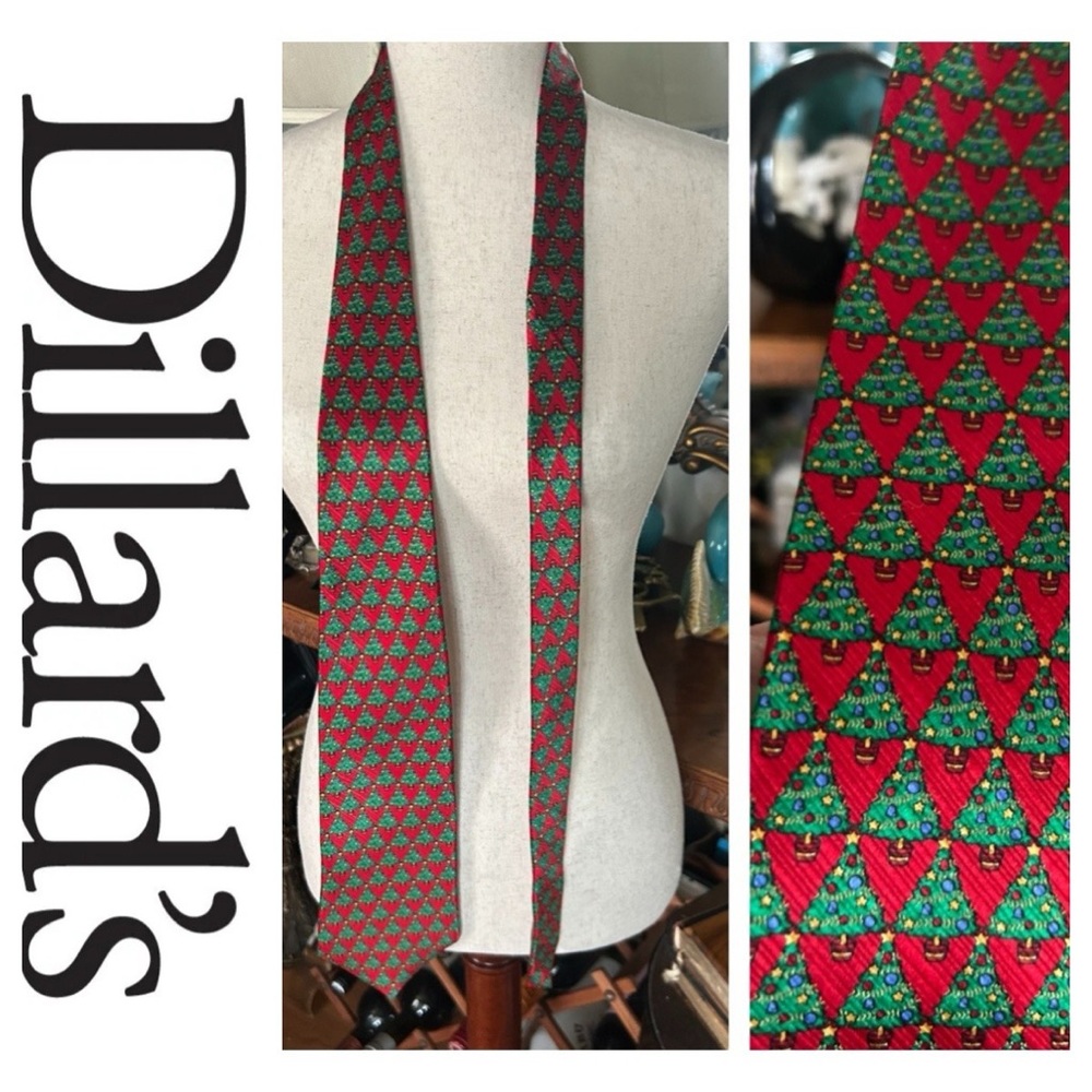 Silk Christmas Tree Tie